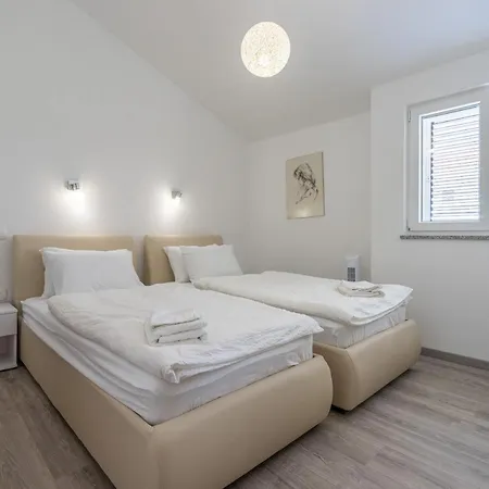 Privlaka Bay Apartment